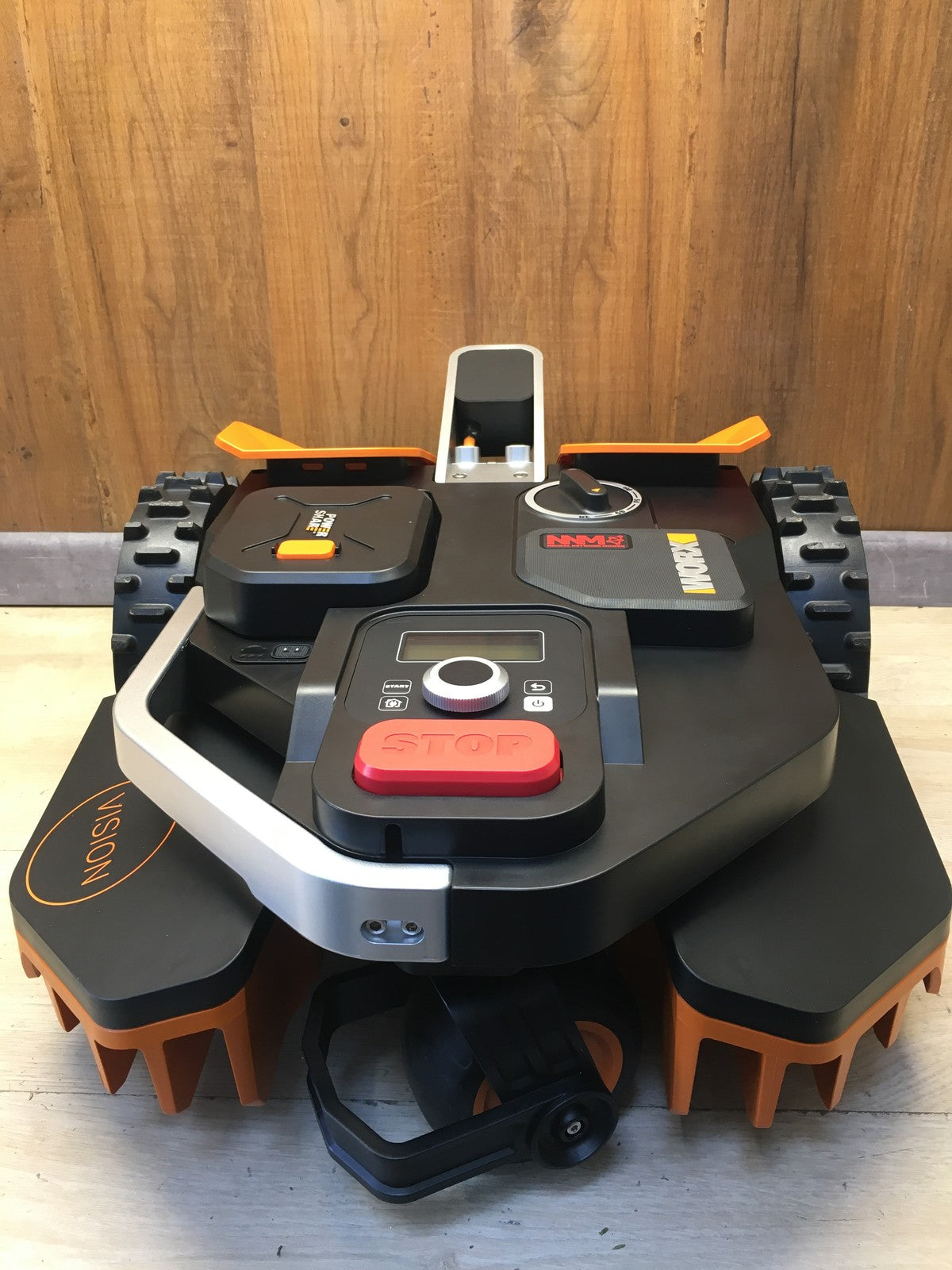 WORX Landroid Vision M550 Mähroboter ohne Begrenzungskabel WR205E, I38303