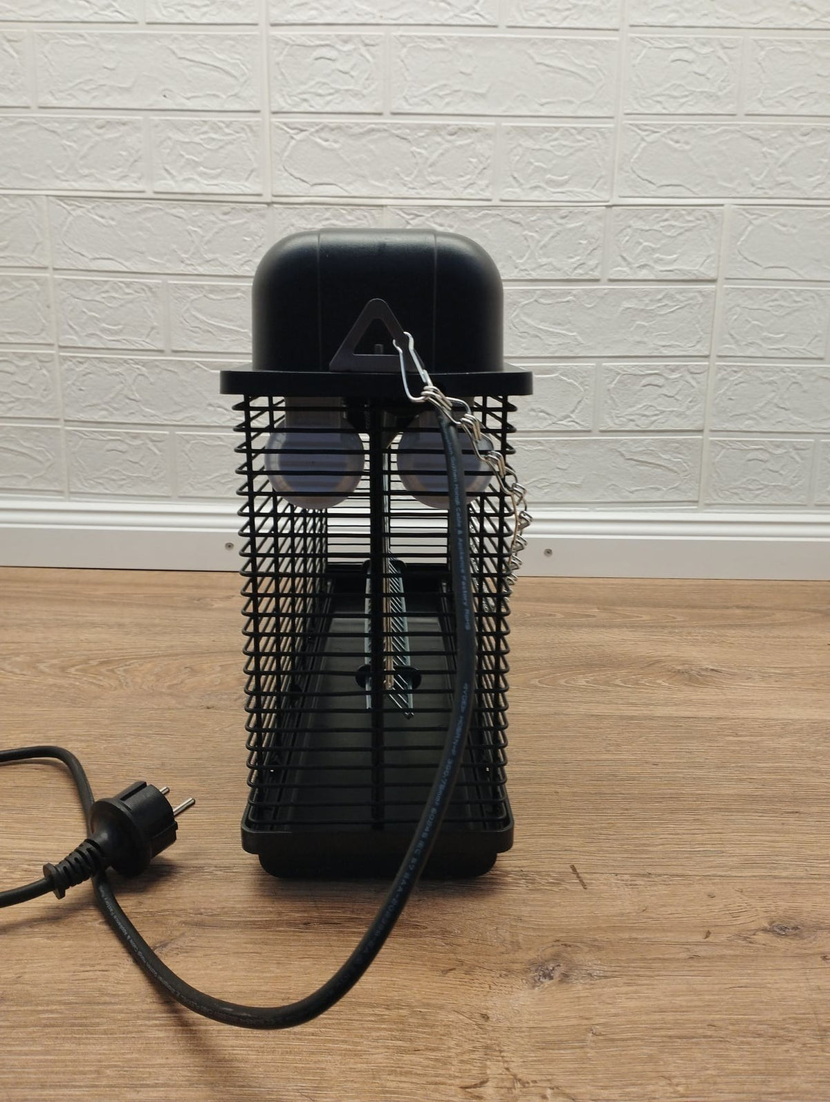 PEREL GIK11 LED UV Insektenvernichter, 3000V