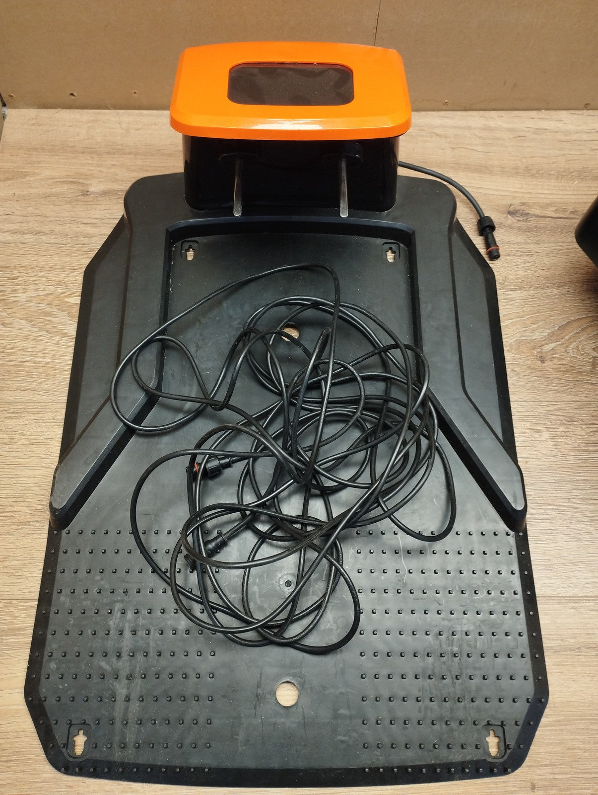 YARD FORCE Mähroboter NX100i bis zu 1000 qm, I40009