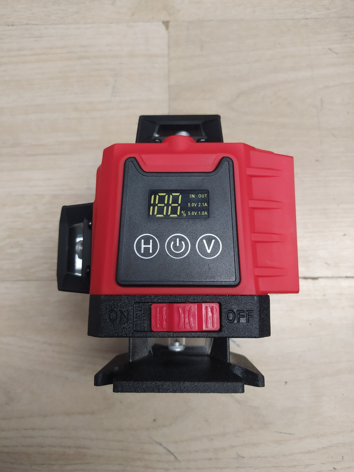 Vahlbeste Kreuzlinienlaser mit Stativ, Laser Wasserwaage mit 2xAkku, I37391