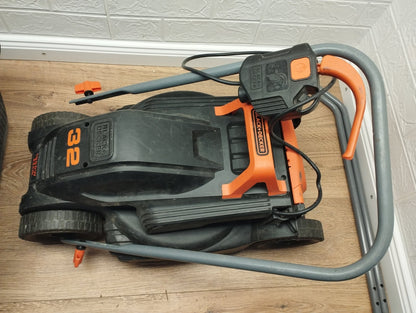 Black&Decker BEMW351 Elektro-Rasenmäher 1.0kW 32cm