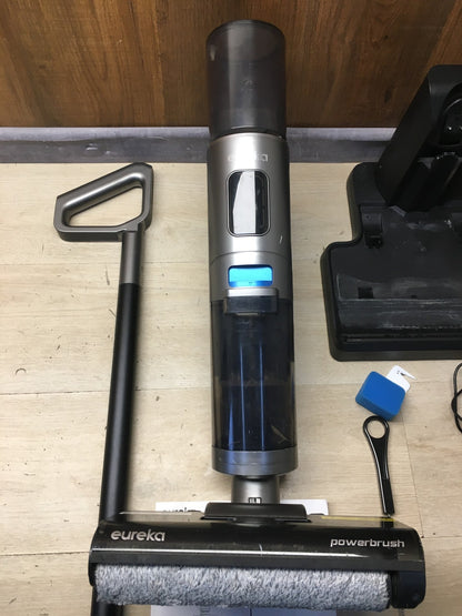 Eureka NEW430BL Kabelloser Nass-/Trockensauger, 230W, I36018