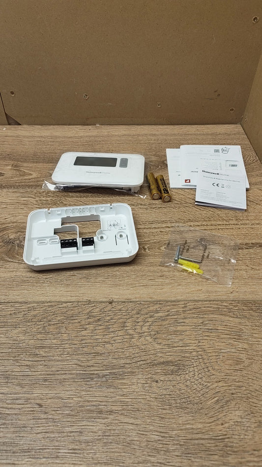 Honeywell Home T3C110AEU T3 programmierbarer Thermostat, I40267