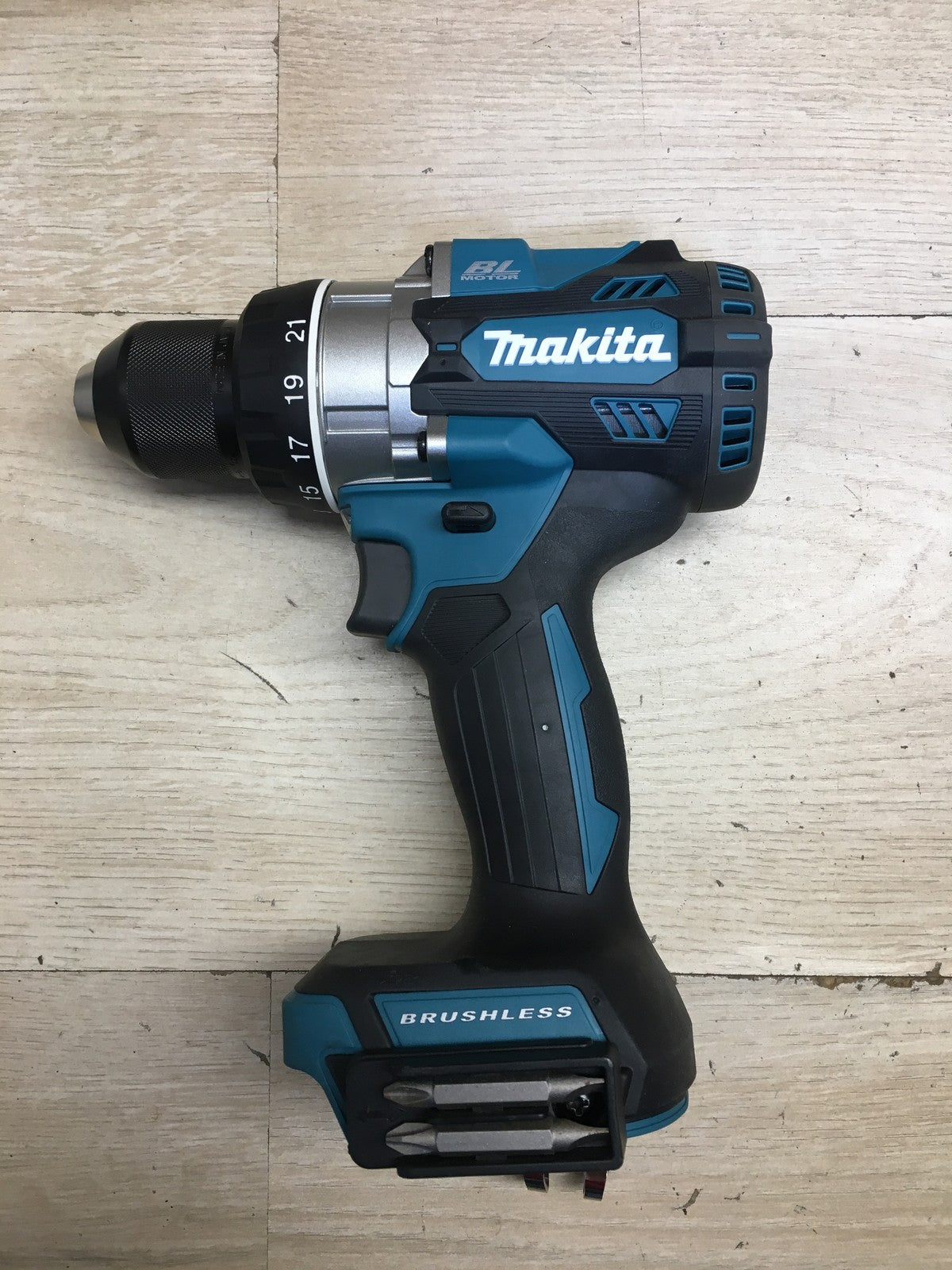 Makita DDF486Z Akku-Bohrschrauber 18V Solo (ohne Akku, ohne Ladegerät), I39317