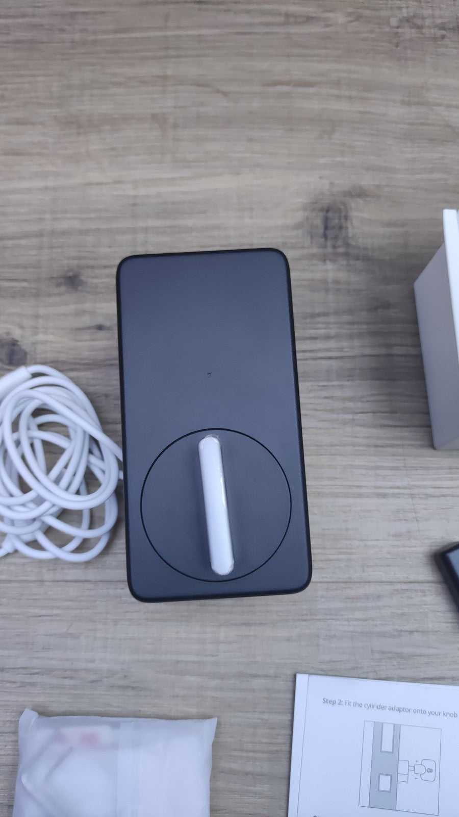 SwitchBot Wlan Smartes Türschloss mit Hub und Keypad, schwarz, I34717