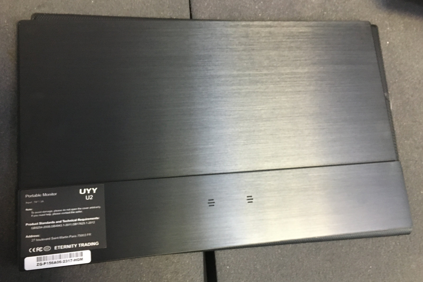UYY Tragbarer Gaming U2 Monitor 15.6" FHD 1920x1080 HDMI USB-C Audio FreeSync