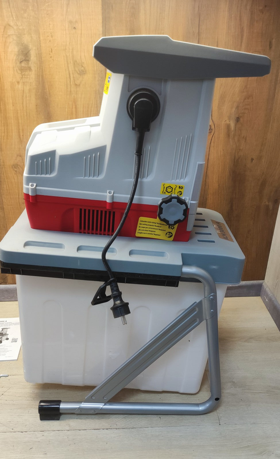 IKRA Elektro-Gartenhäcksler ILH 3000 A, 3.000 Watt, Aststärke bis 44mm, I38244