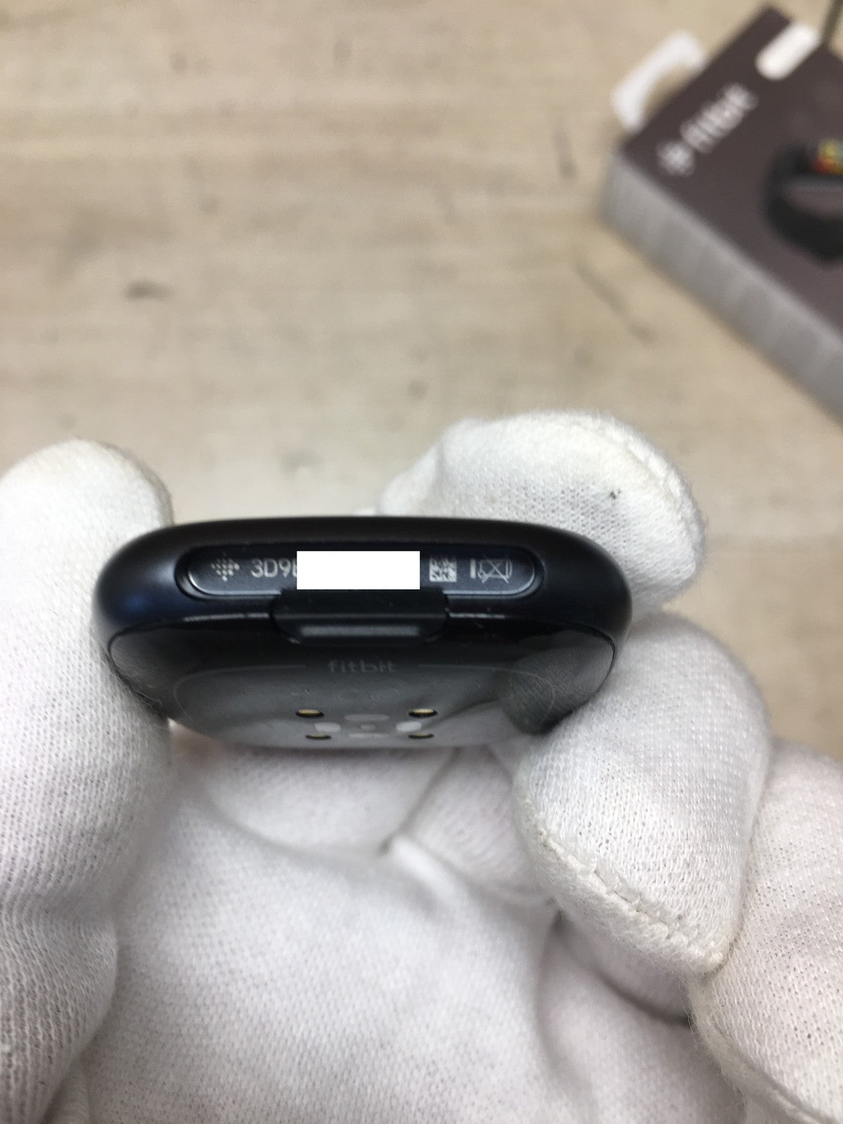 Fitbit Versa 4 Smartwatch mit Sportarmband, I39160