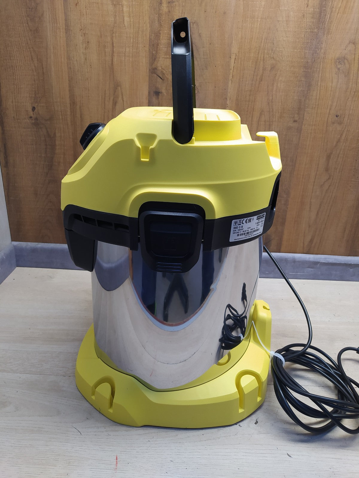 Kärcher 1.628-135.0 Nass-/Trockensauger WD 3 S, 1000W, 17L, I37933