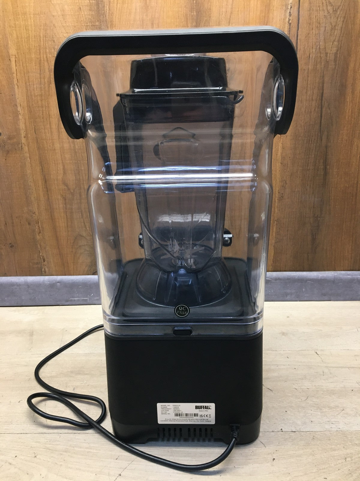 Buffalo DR825 Stabmixer mit Schallschutzgehäuse 2,5 L, I37817