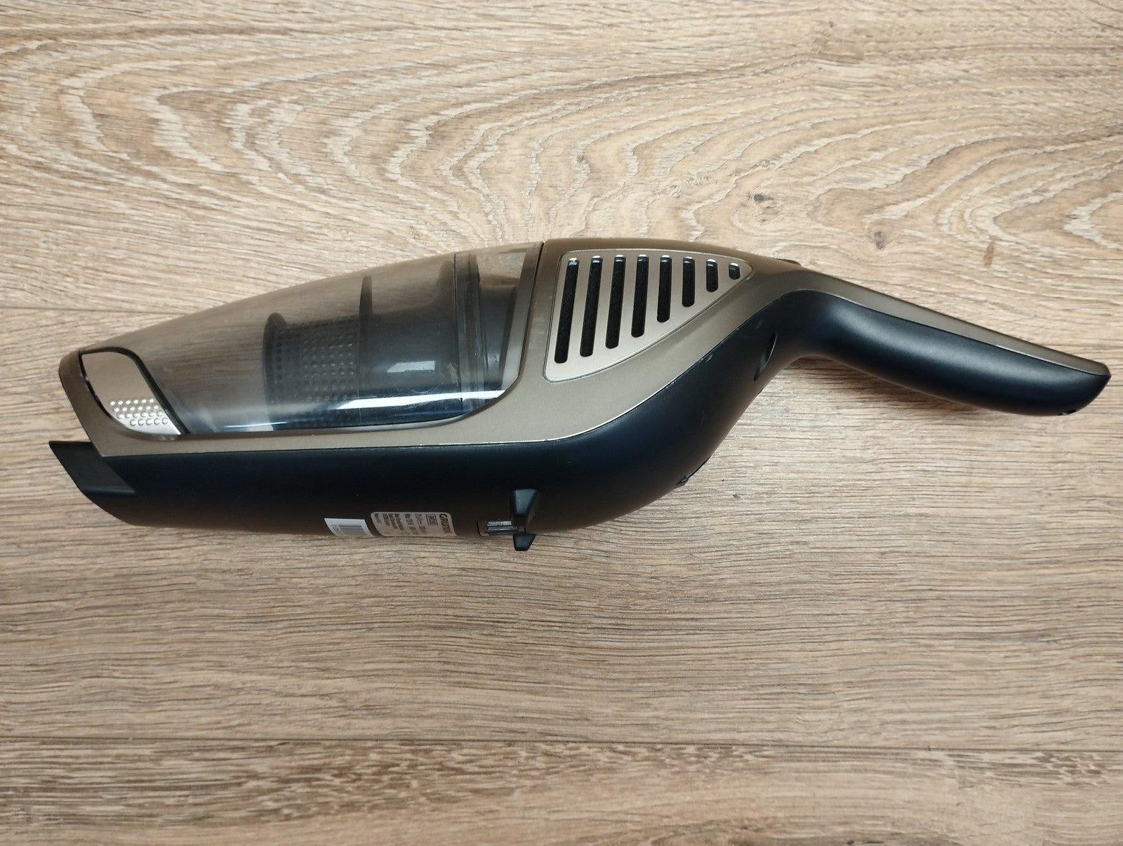 Grundig GMS2500 2 in 1 Akku-Stab-/Handstaubsauger VCH 9832, I39628