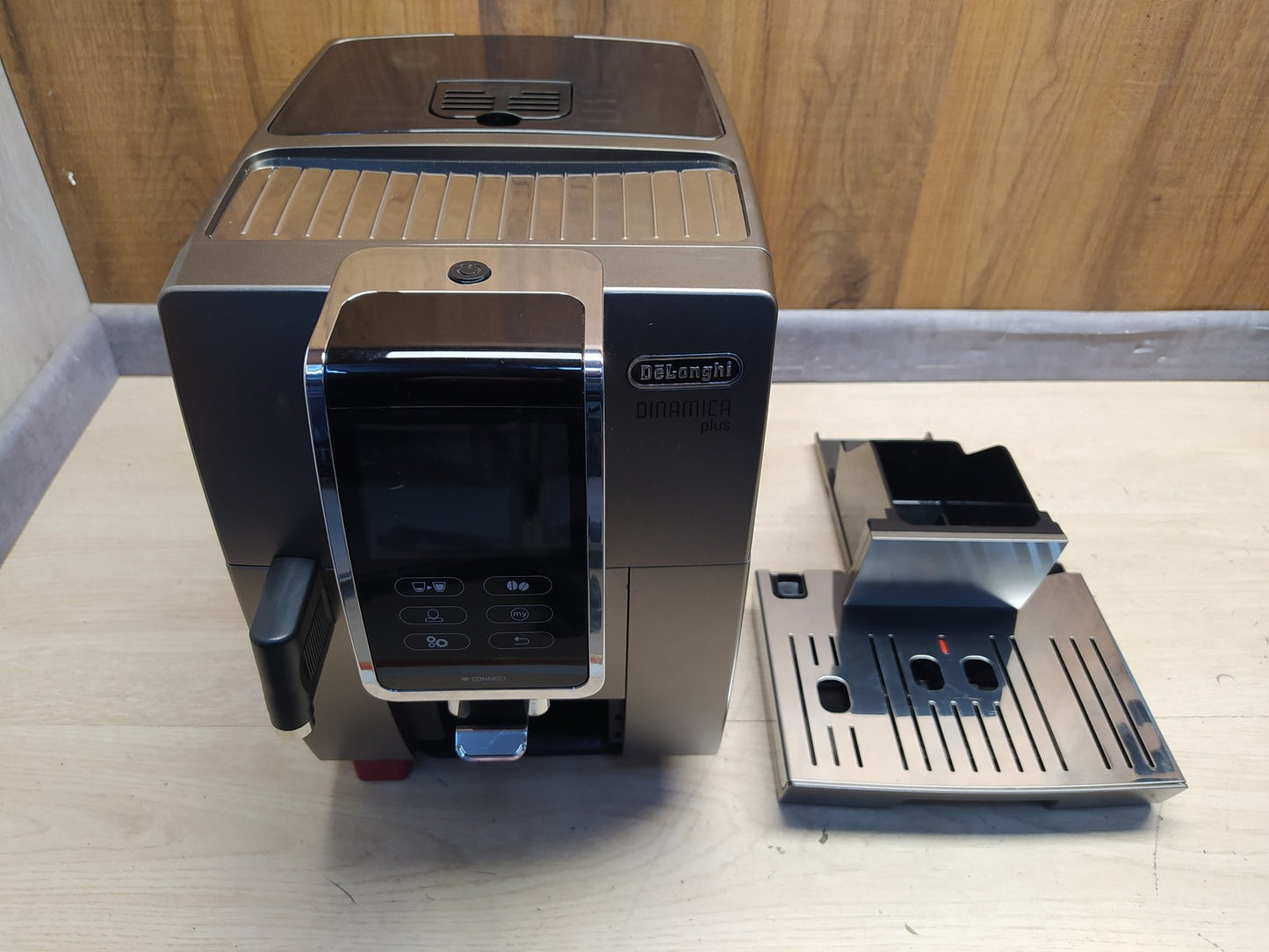 DeLonghi Dinamica Plus ECAM370.95.T Kaffeevollautomat I37692