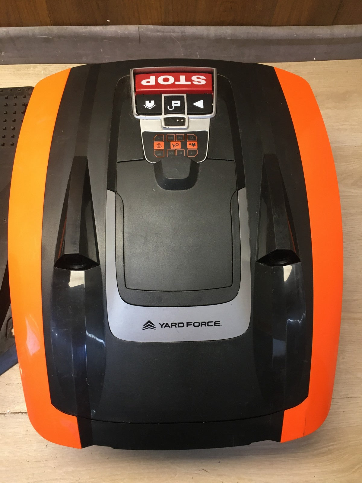 YARD FORCE Mähroboter AMIRO 350i bis zu 350 qm Rasefläche, I39380