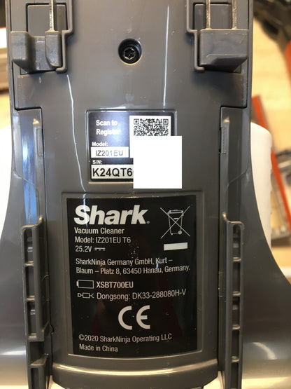 Shark Kabelloser Stielstaubsauger IZ201EU, Orange, I39033