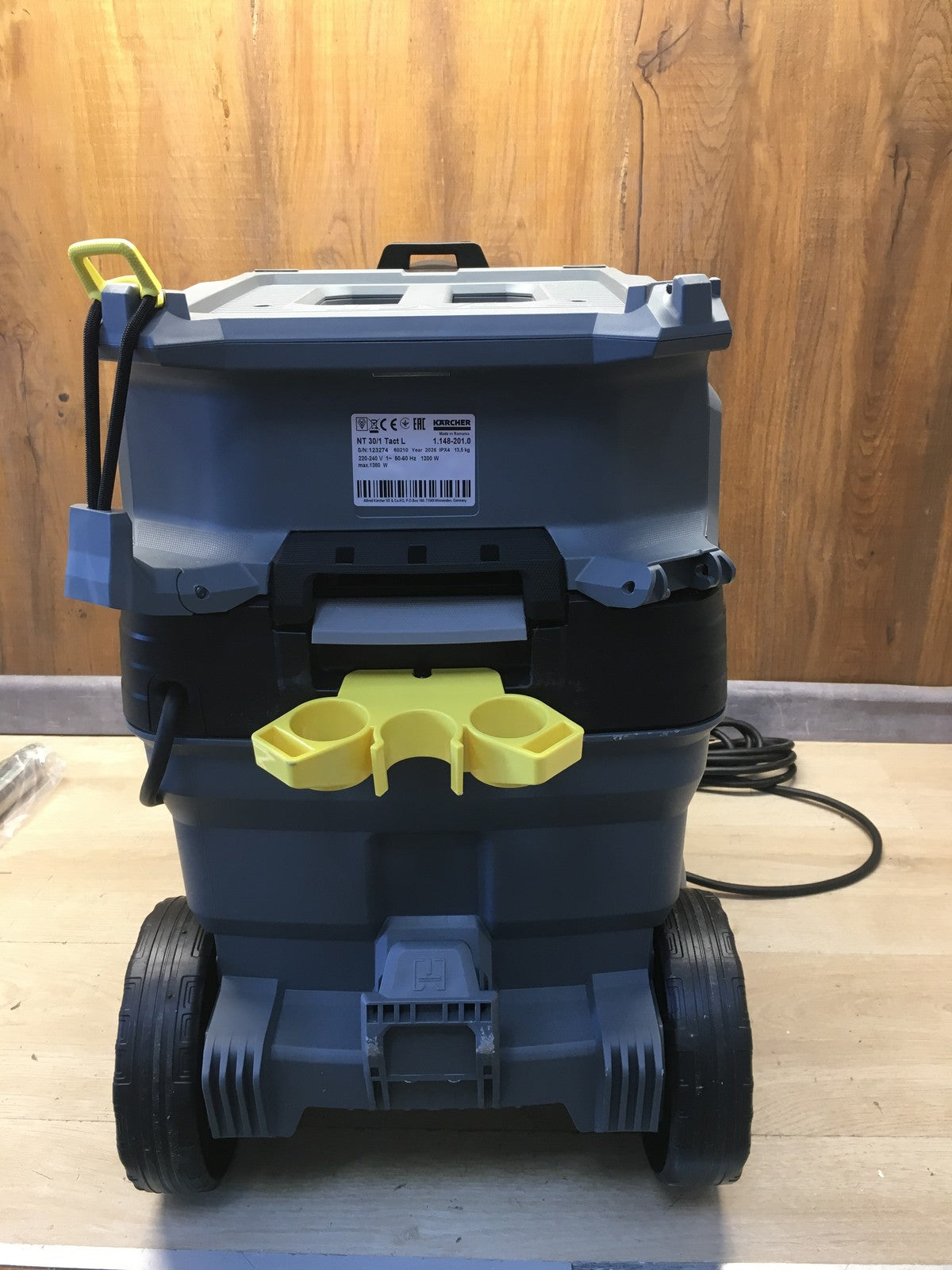 KÄRCHER 1.148-201.0 Nass-/Trockensauger NT 30/1 Tact L, 30L, I39940