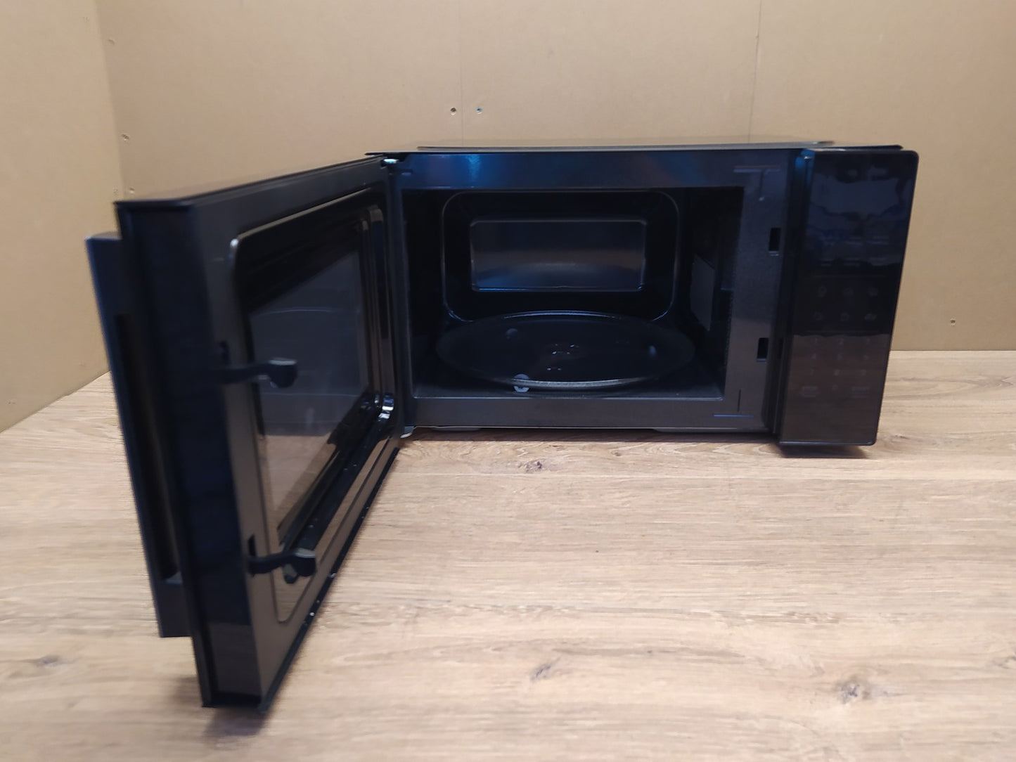 Hisense H23MOBS4HI Mikrowelle, 23L, I39364