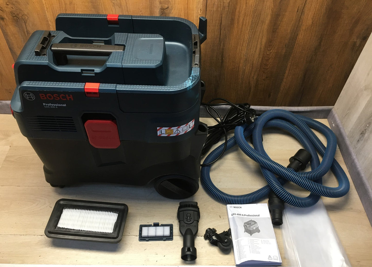 Bosch Professional Allessauger Gas 400 A, 1200 W, I37451