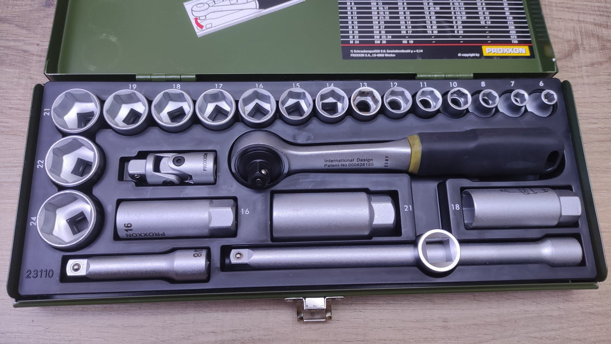 PROXXON 23110 Steckschlüsselsatz, mit 3/8"-Umschaltratsche, 24-tlg., I40918