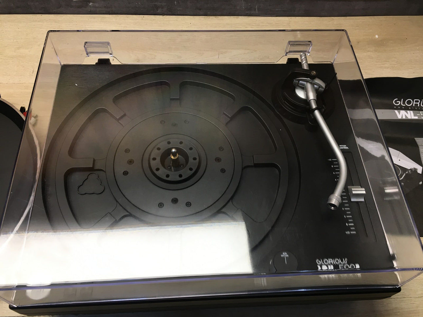Glorious VNL-500 USB Plattenspieler Quarzgesteuert Direktantrieb, I36727