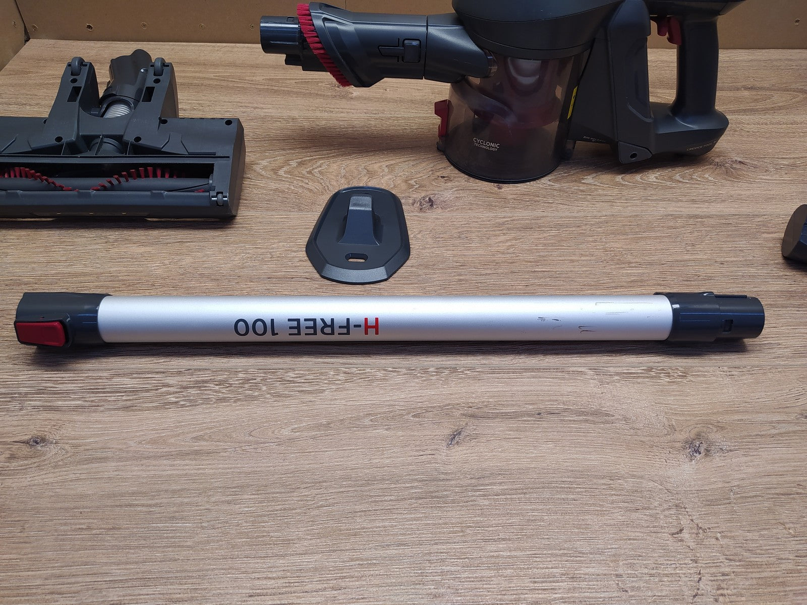 Hoover H-FREE 100 Akku-Staubsauger 94LD1824, kabellos, I39259