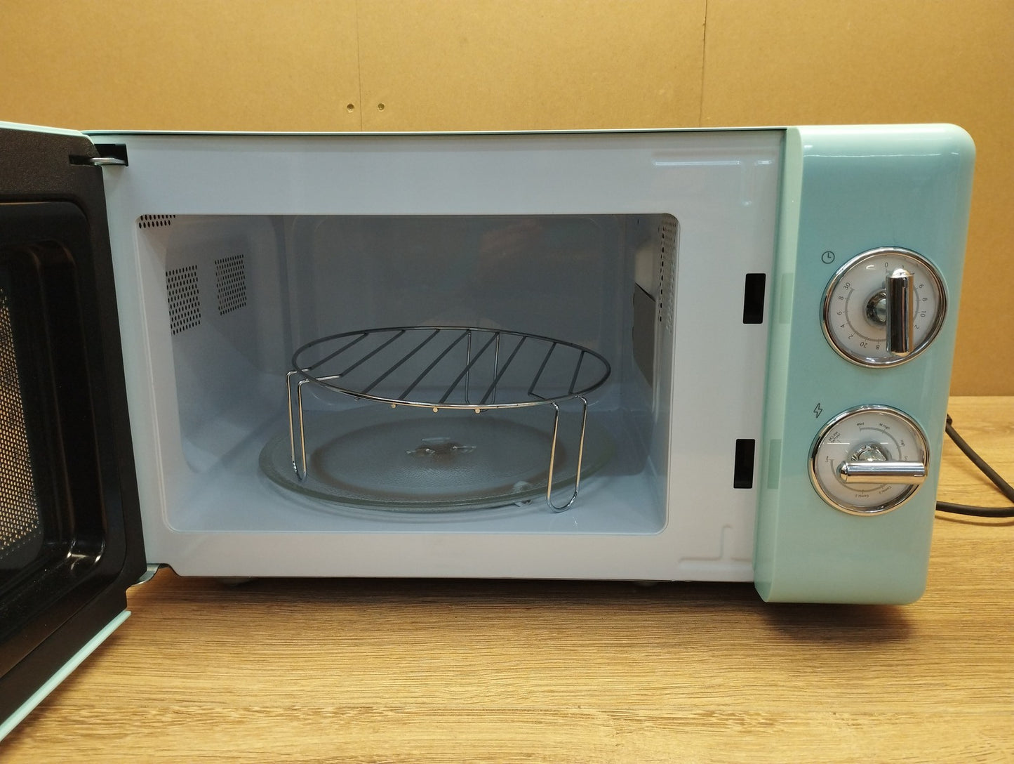 Cecotec ProClean 3110 Retro Blue Mikrowelle mit Grill (01706), 20L, 700W, I39660