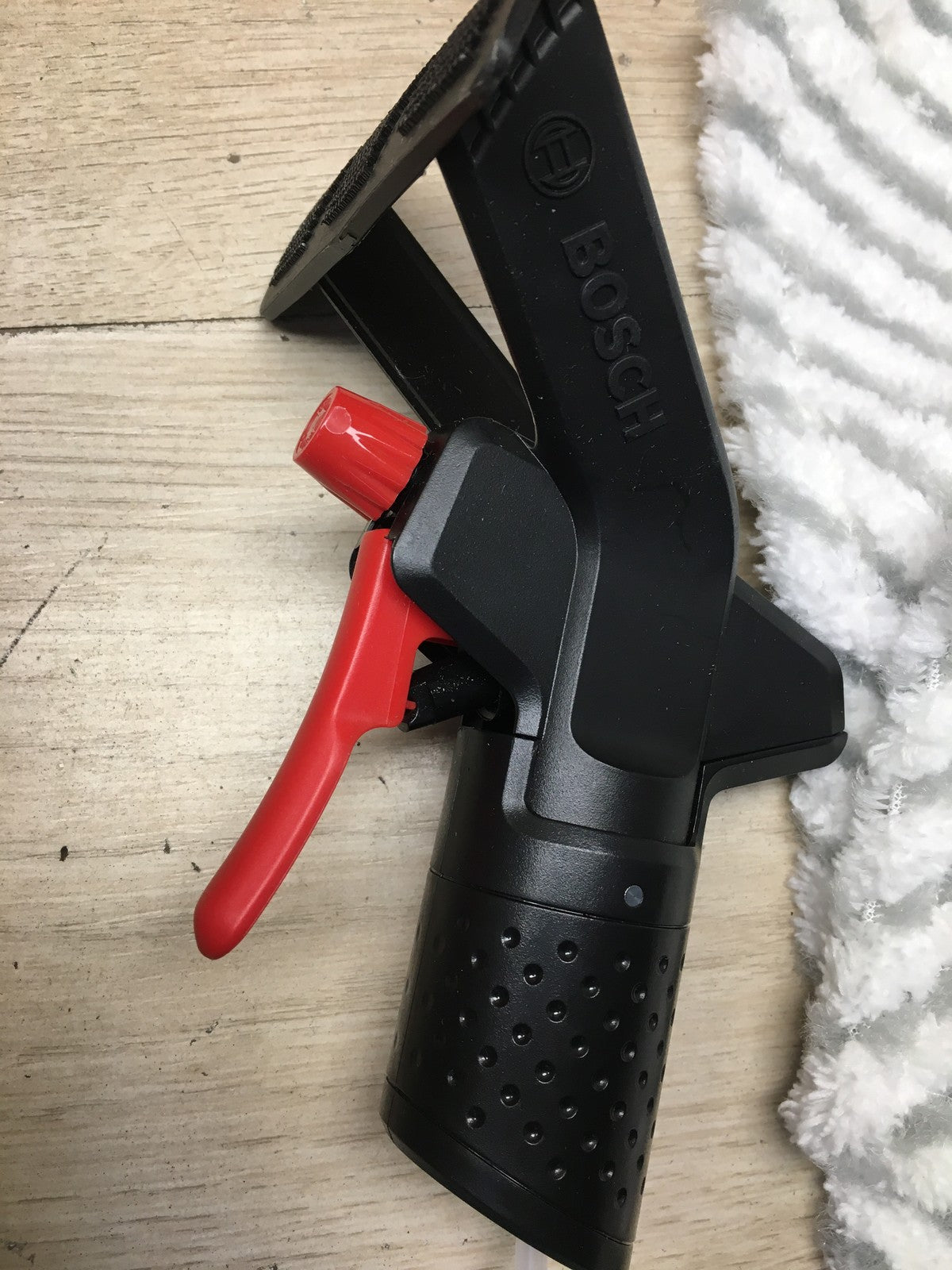 Bosch Akku-Fenstersauger GlassVAC (3,6 Volt, 2 Ah) 06008B7000, I36708