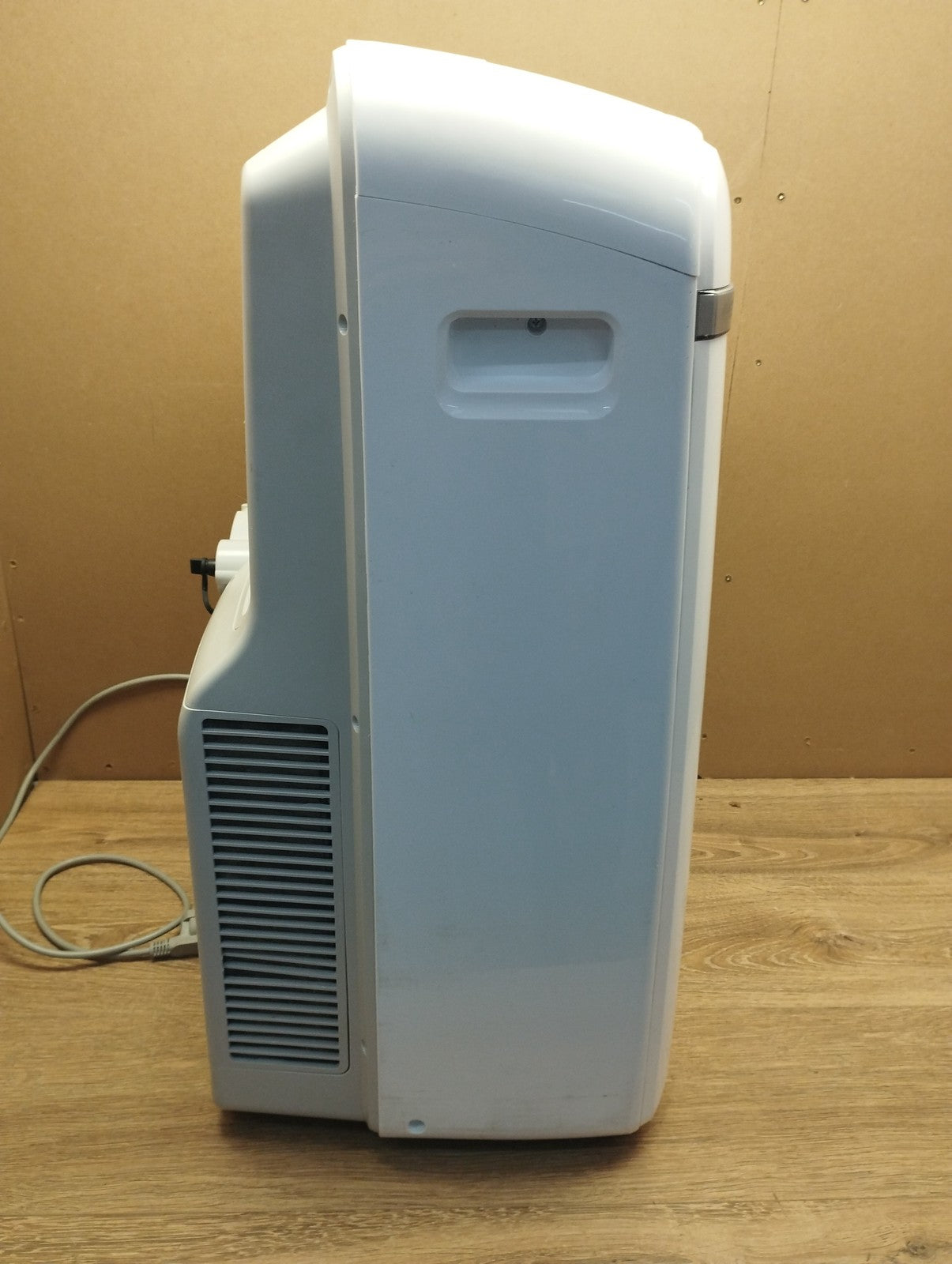 Comfee Friendly Pro Mobile Klimaanlage, 10.000BTU, Klimagerät, EEK:A, I39776