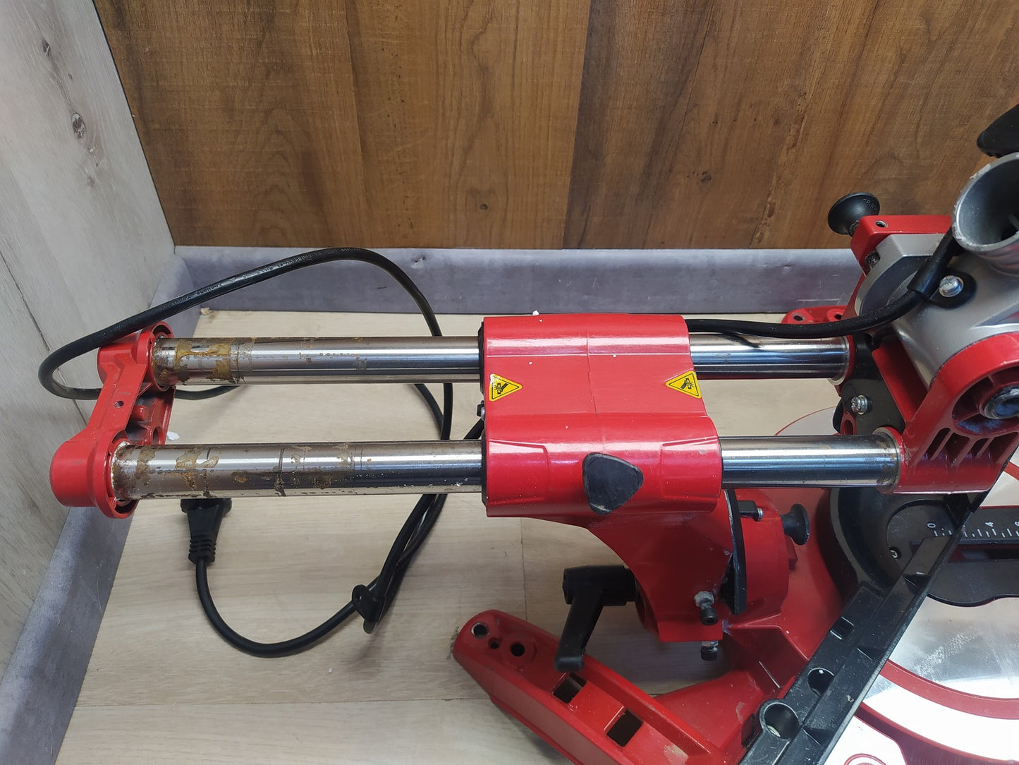 Einhell TC-SM 2534/1 Dual Elektro Zug-Kapp-Gehrungssäge 250mm (4300395), I36920