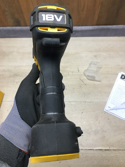 DEWALT Akku-Astschere DCMPP568 Solo (18V, 38 mm Schnittkapazität), I41025