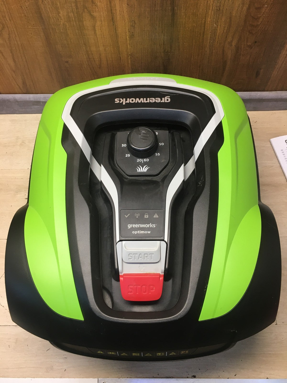 Greenworks Mähroboter Optimow 10 GRL110 für Grunsdstück bis zu 1000m2, I38216