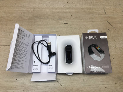Fitbit Charge 5 FB423 Fitnesstracker, schwarz, I39224