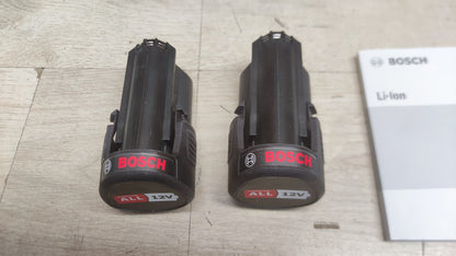 Bosch Starter Set, 2 Akkus 12 V 1,5 Ah + Ladegerät, I38251