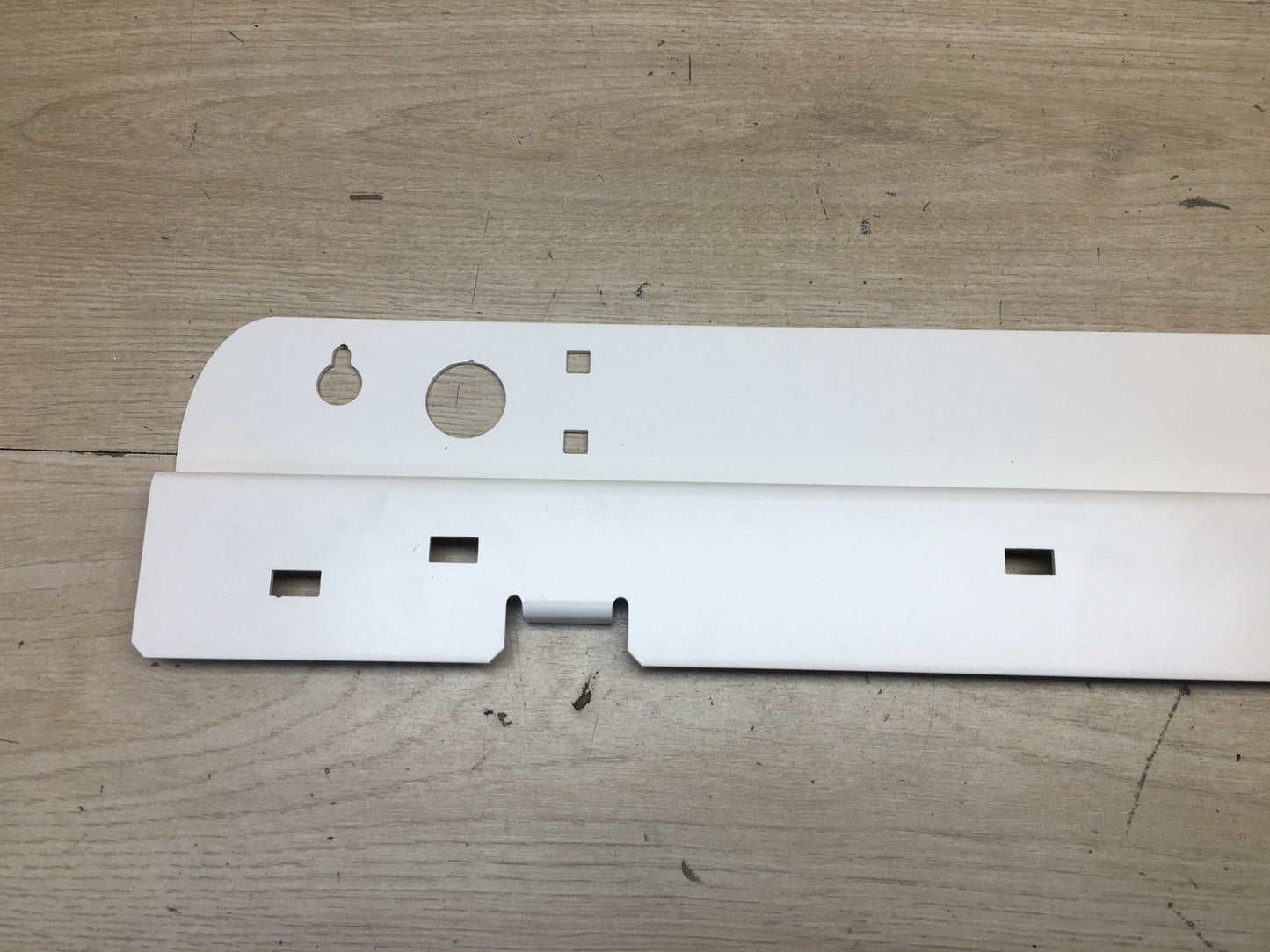 Schneider Prisma 8811 Für Heben verstärkte Querträger 1 Stück I37122