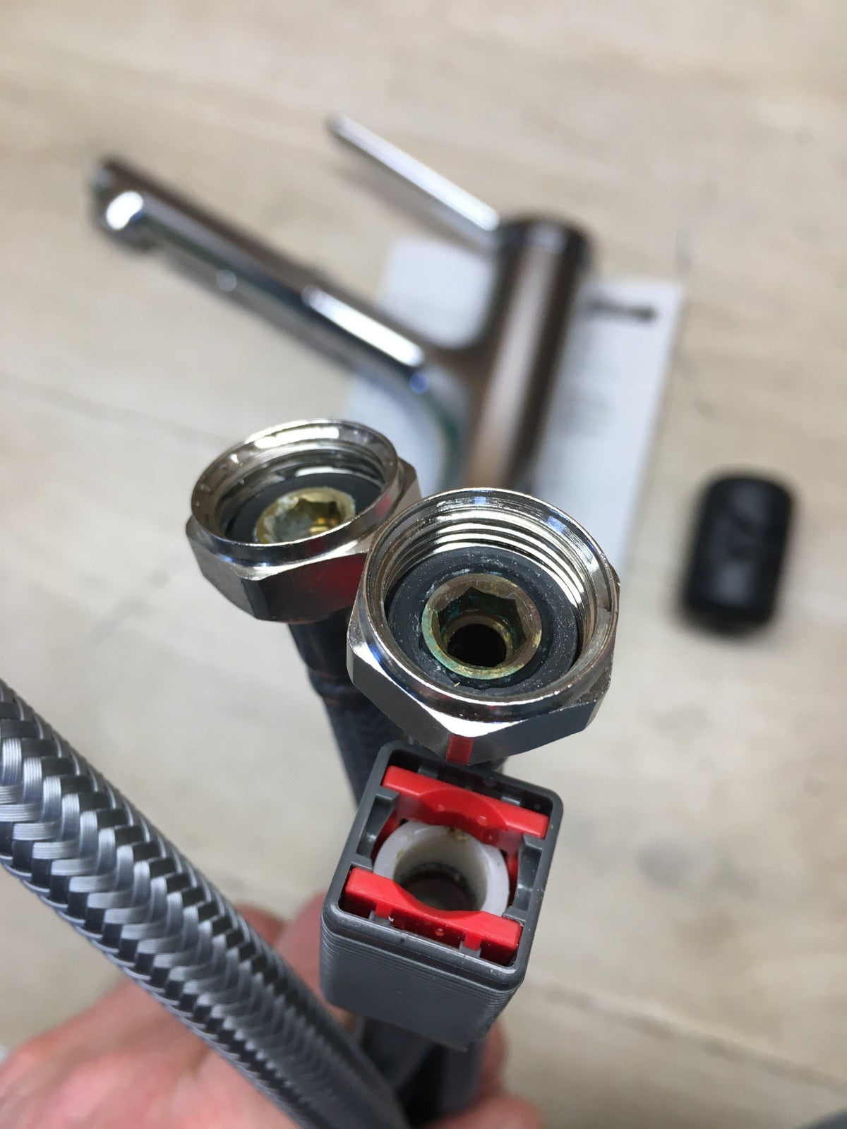 Hansgrohe 74810000 Küchenarmatur Zesis Wasserhahn 2 Strahlarten I37150
