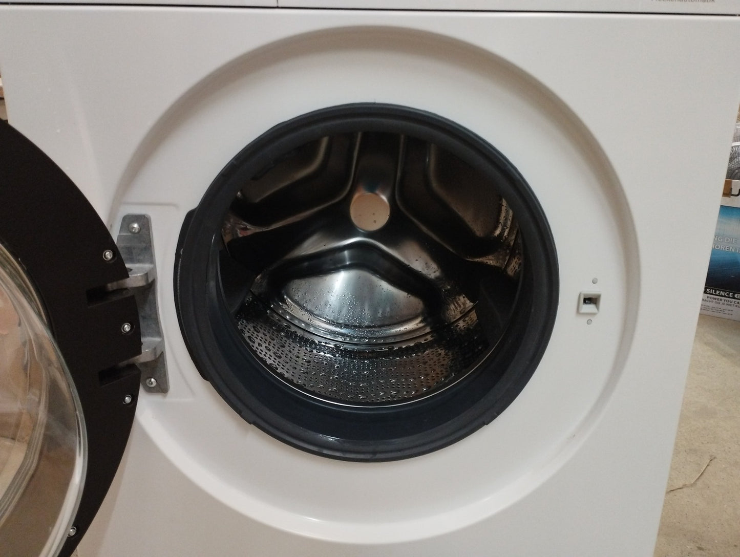 Bosch WGG244140 Frontlader Waschmaschine 9 kg, 1400 Up/M, EEK:A, I39484