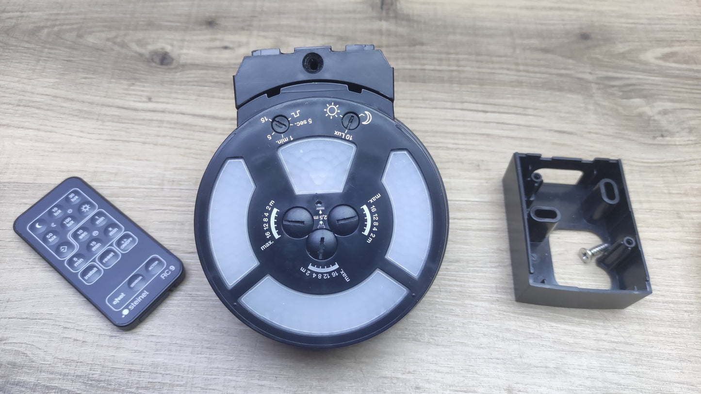 Steinel 034979 Bewegungsmelder sensIQ S schwarz 2000W, 300° 20 m Sensor, I34649