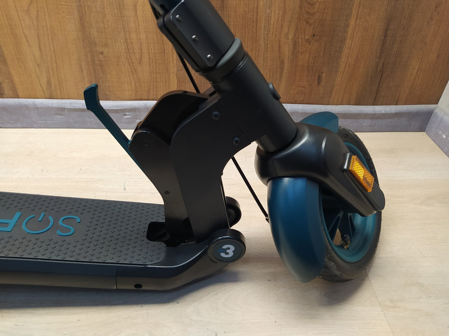 SOFLOW SO3 Pro E-Scooter, I37703