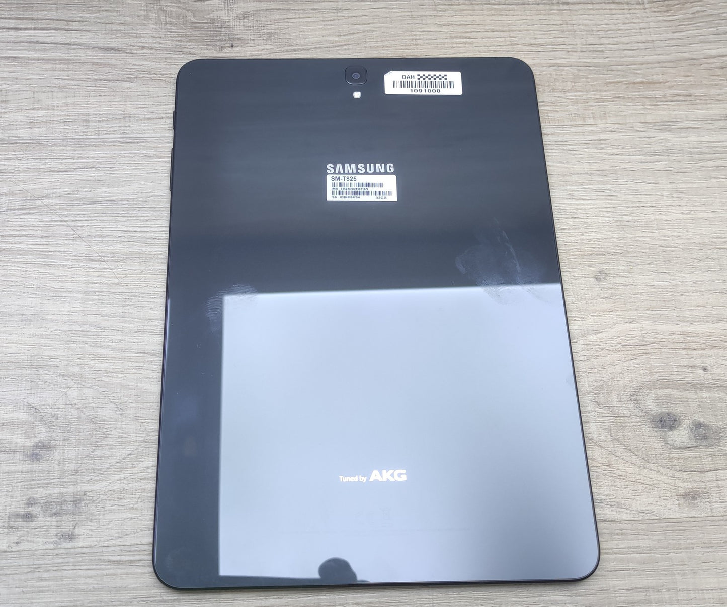 Samsung Galaxy Tab S3 Tablet 9.7" 32GB Flash LTE + WiFi USB-C schwarz SM-T825