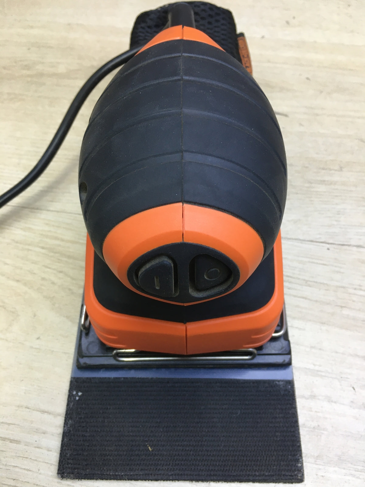 Black & Decker KA401 Schwingschleifer 170 W, I31282