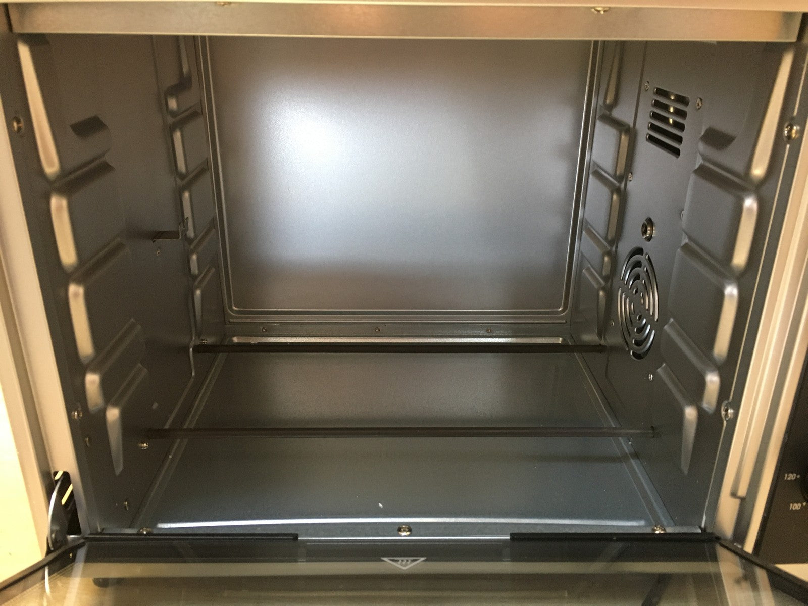 SEVERIN TO 2056 Mini Backofen mit Grillrost 30L 1600W I38715