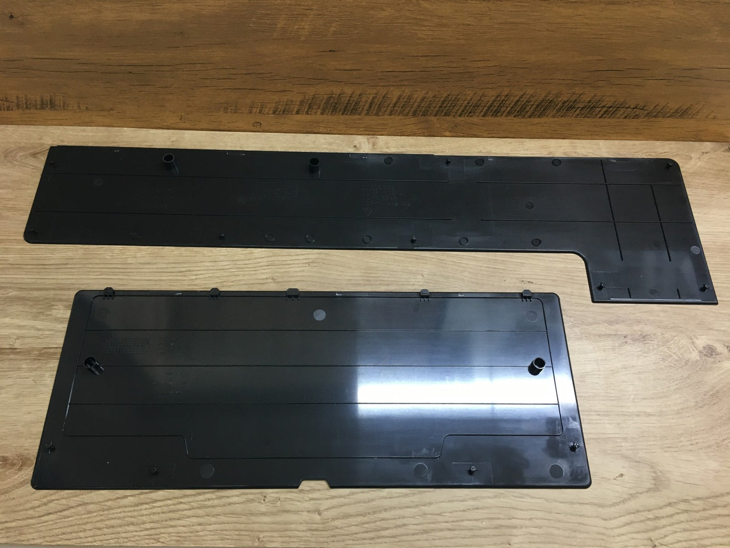 LG SR-G3WU65 Standfuß passend für Flachbildschirme, I39767