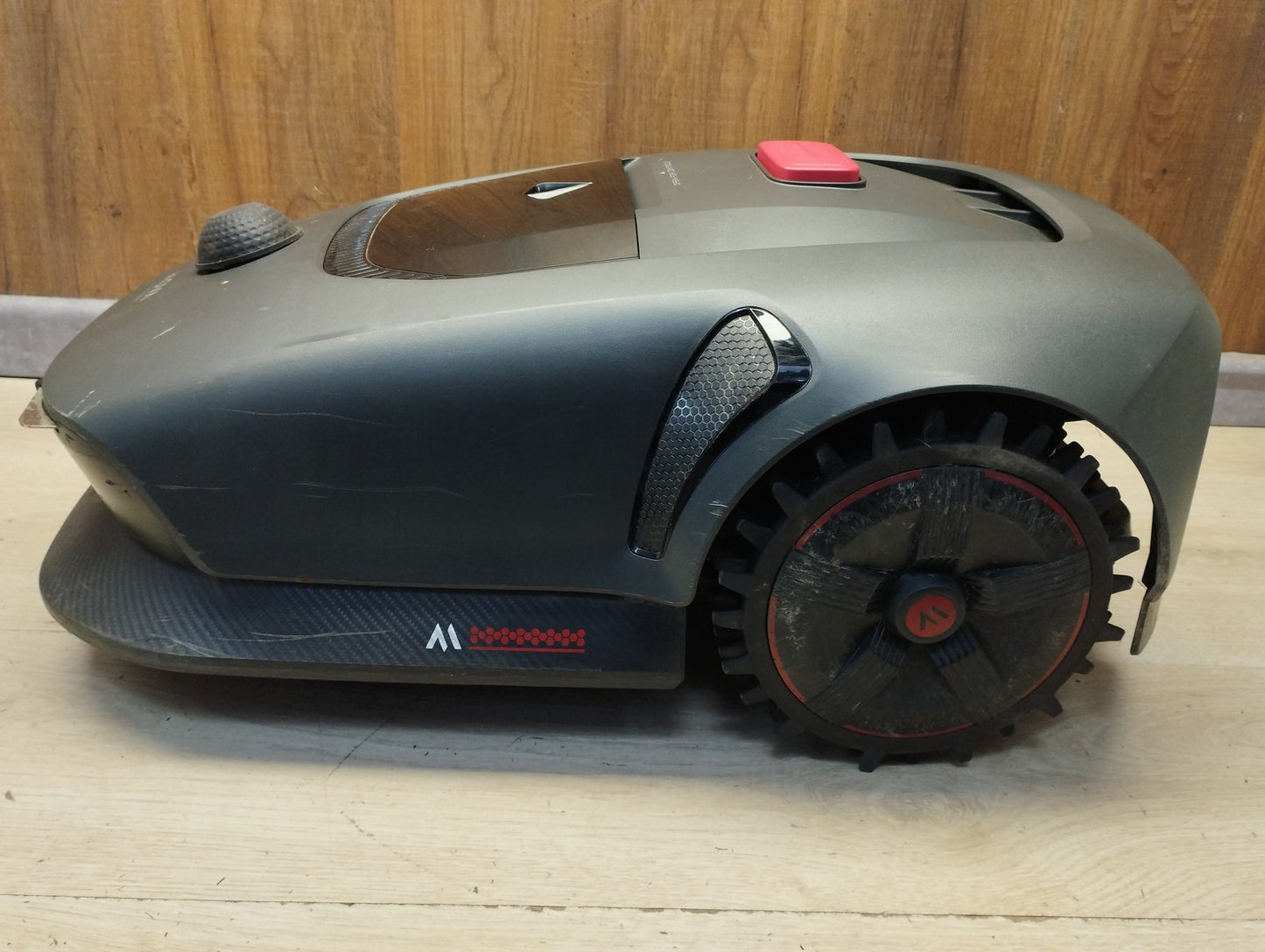 Dreame Mova 1000 Mähroboter (MLLM4110) bis 1.000 m² 3D-LiDAR kabellos, I39599