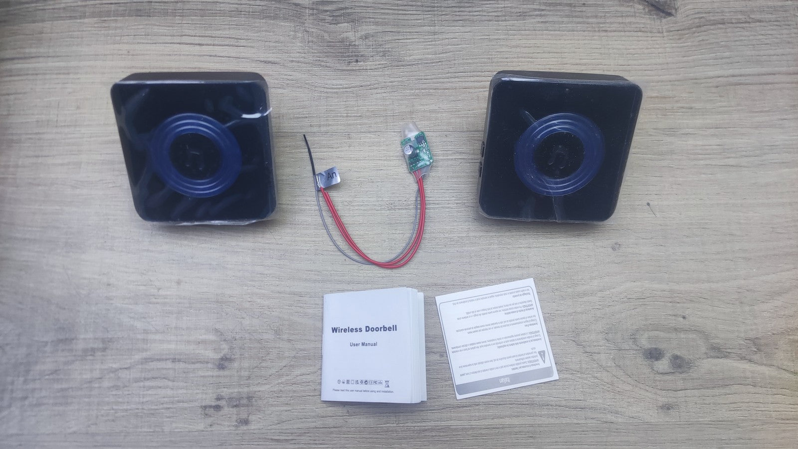 Satisure 2 Empfänger 1 Sender Türklingel Erweiterungsset, I38023
