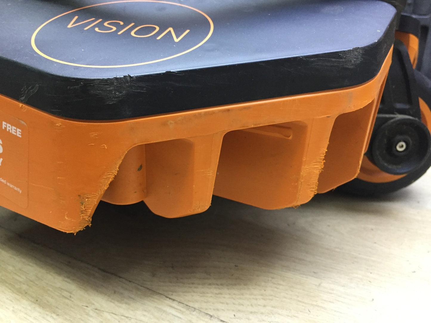WORX Landroid Vision M550 Mähroboter ohne Begrenzungskabel WR205E I33591