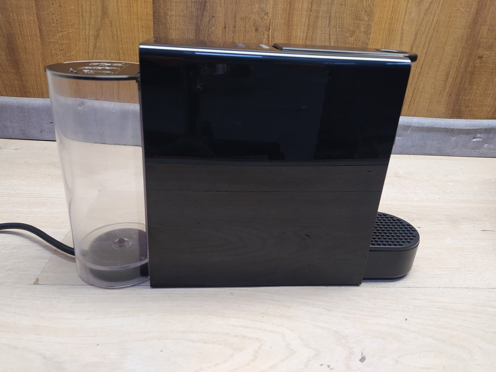 Krups XN110 Kapselmaschine Essenza Mini schwarz, I36110
