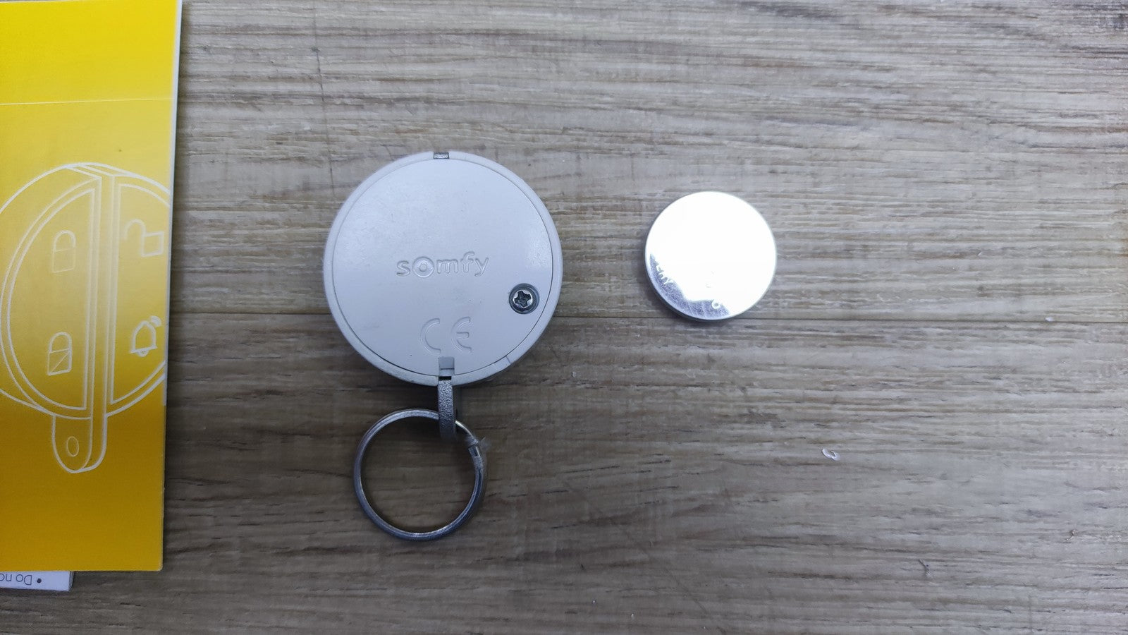 Somfy 2401489 Wireless Keyfob Bluetooth-Fernbedienung, I36149
