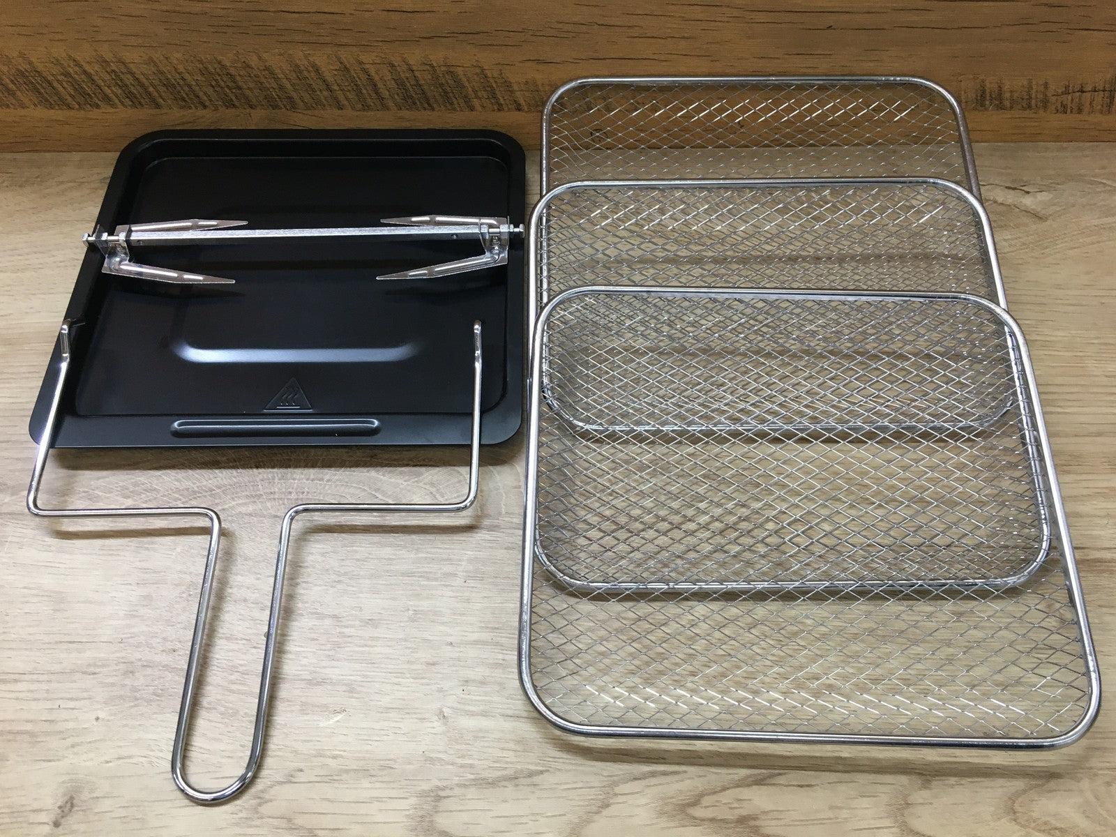 Chefman RJ38-10.RDO-V2-EU Multifunktionale Heißluftfritteuse + Rotisserie I39350