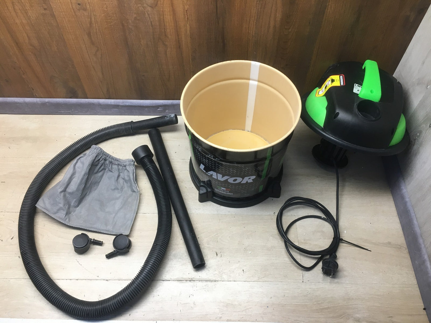 Lavor Nass-/Trockensauger Rudy 1200 S, Staubsauger mit Gebläse-Funktion, I37368