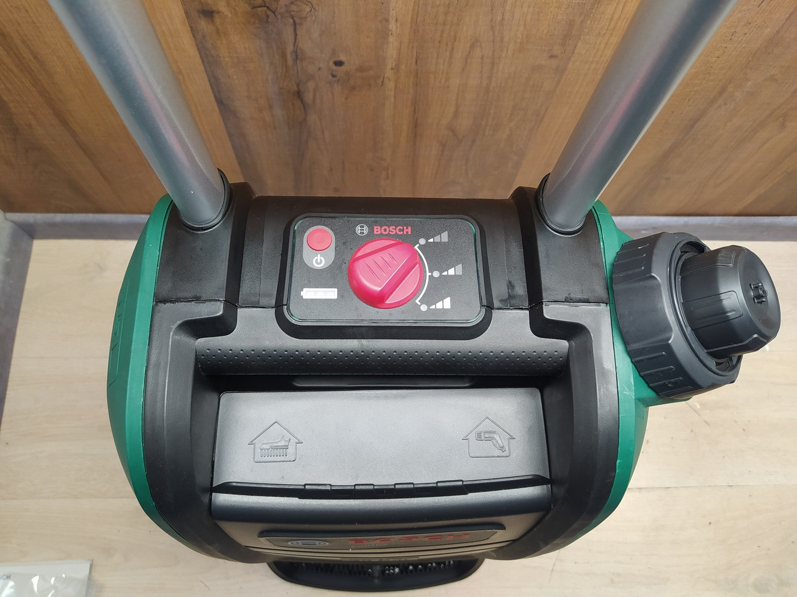 Bosch Akku Outdoor Reiniger Fontus 18V SOLO, I36974