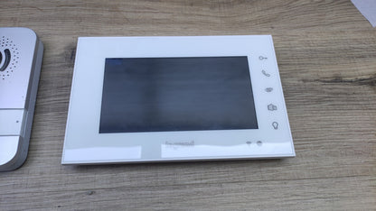 Legrand 369420 Wi-Fi Video-Türsprechanlagen-Set mit 2-Draht-Anschluss, I34711